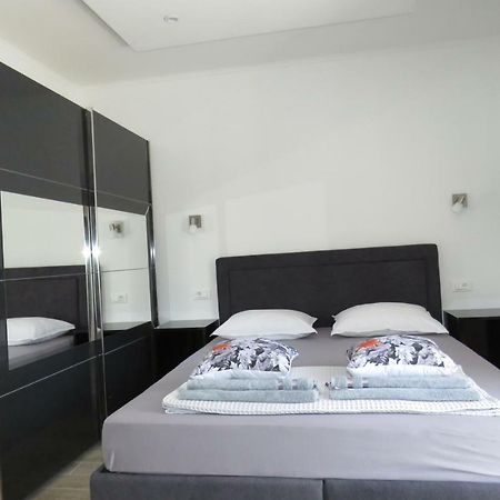 Lux Dalmatia I & R Hotel Makarska Eksteriør billede